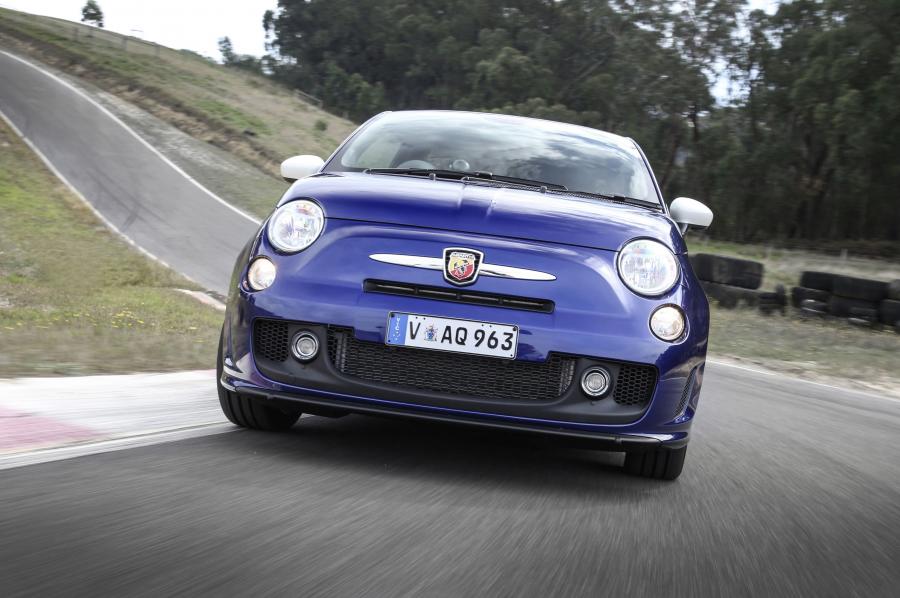  Abarth 595 (312) 2016 года  (AU) (фото 3 из 29)